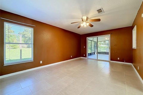 Villa ou maison à louer à Winter Haven, Floride: 3 chambres, 157.19 m2 № 2430845 - photo 16