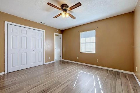Villa ou maison à louer à Winter Haven, Floride: 3 chambres, 157.19 m2 № 2430845 - photo 30