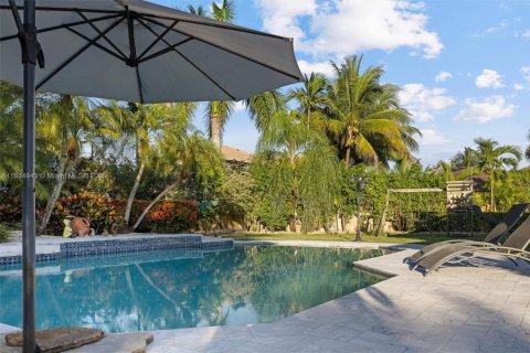 House in Miramar, Florida 5 bedrooms, 269.51 sq.m. № 1817654 - photo 25