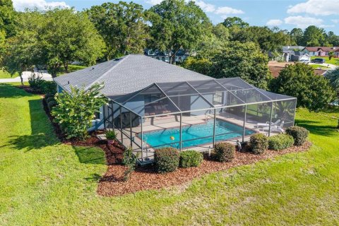 House in Dunnellon, Florida 3 bedrooms, 167.69 sq.m. № 1821429 - photo 2