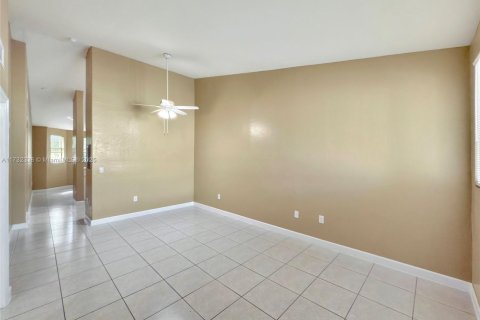 Condo in Homestead, Florida, 3 bedrooms  № 1859842 - photo 6