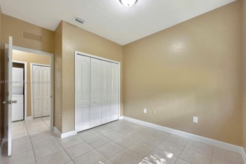 Condo in Homestead, Florida, 3 bedrooms  № 1859842 - photo 19