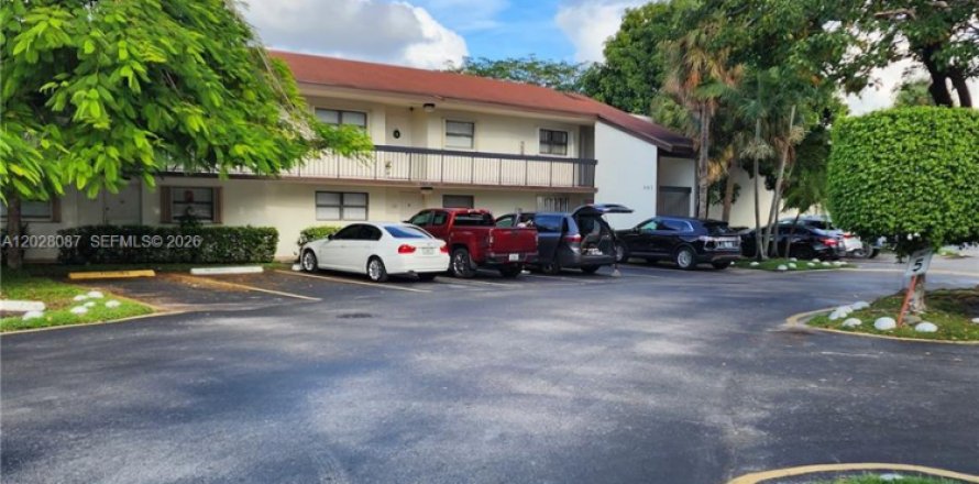 Condo in Miami, Florida, 2 bedrooms  № 2086669