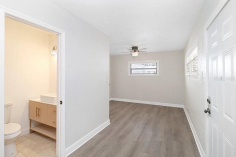Villa ou maison à vendre à Saint Petersburg, Floride: 2 chambres, 96.8 m2 № 2312541 - photo 18