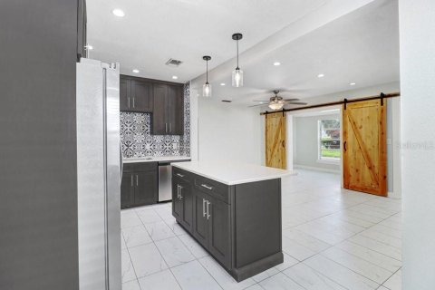 Villa ou maison à vendre à Saint Petersburg, Floride: 2 chambres, 96.8 m2 № 2312541 - photo 14