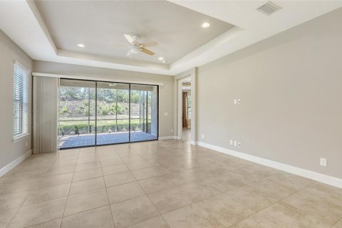 Casa en venta en Bradenton, Florida, 2 dormitorios, 156.08 m2 № 1681703 - foto 6