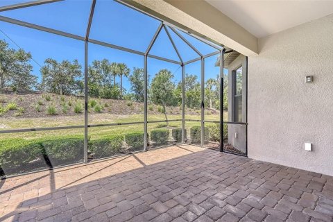 Casa en venta en Bradenton, Florida, 2 dormitorios, 156.08 m2 № 1681703 - foto 9