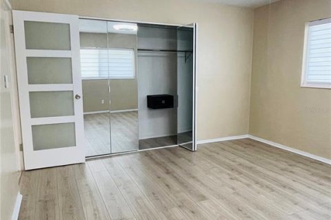 Casa en venta en Seminole, Florida, 3 dormitorios, 147.25 m2 № 1402498 - foto 24