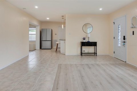 Casa en venta en Seminole, Florida, 3 dormitorios, 147.25 m2 № 1402498 - foto 17