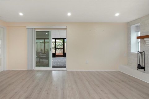 Casa en venta en Seminole, Florida, 3 dormitorios, 147.25 m2 № 1402498 - foto 20