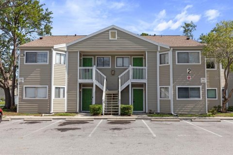 Copropriété à vendre à Largo, Floride: 1 chambre, 70.14 m2 № 1816887 - photo 1