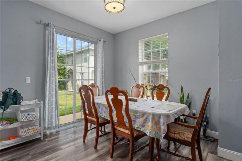 Adosado en venta en Wesley Chapel, Florida, 3 dormitorios, 140.56 m2 № 2156772 - foto 12