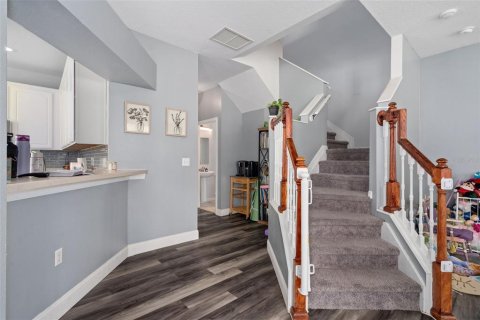 Adosado en venta en Wesley Chapel, Florida, 3 dormitorios, 140.56 m2 № 2156772 - foto 13