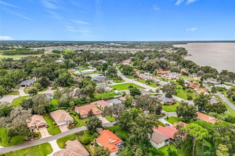 Casa en venta en Eustis, Florida, 3 dormitorios, 176.24 m2 № 1918134 - foto 3