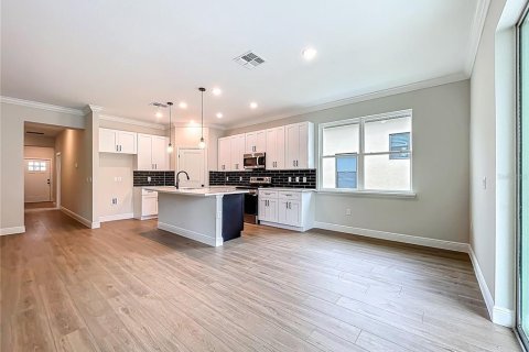 Casa en venta en Eustis, Florida, 3 dormitorios, 176.24 m2 № 1918134 - foto 13