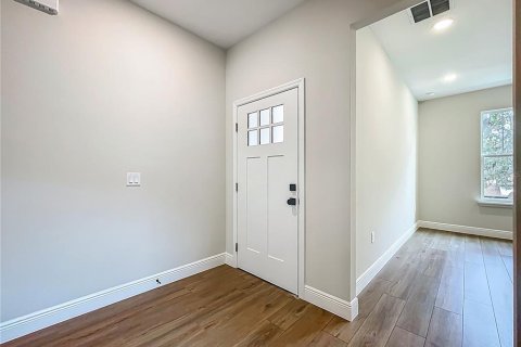 Casa en venta en Eustis, Florida, 3 dormitorios, 176.24 m2 № 1918134 - foto 6