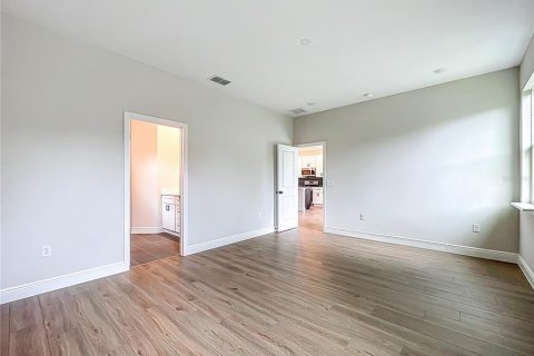 Casa en venta en Eustis, Florida, 3 dormitorios, 176.24 m2 № 1918134 - foto 26