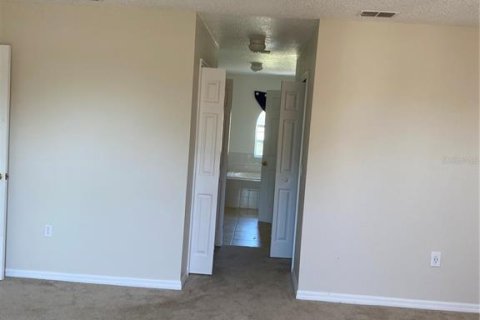 Villa ou maison à vendre à Kissimmee, Floride: 4 chambres, 259.2 m2 № 1650427 - photo 13