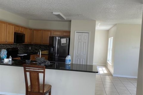 Villa ou maison à vendre à Kissimmee, Floride: 4 chambres, 259.2 m2 № 1650427 - photo 3
