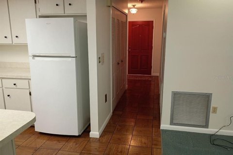 Casa en venta en Titusville, Florida, 4 dormitorios, 183.76 m2 № 2233769 - foto 6