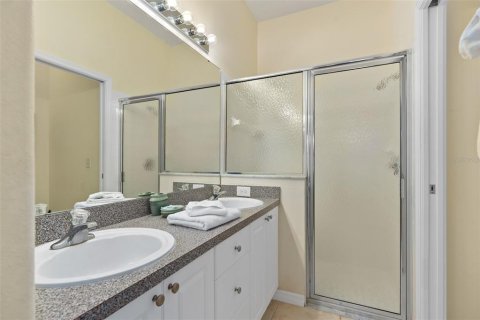 Townhouse in Davenport, Florida 3 bedrooms, 127.55 sq.m. № 1545887 - photo 17
