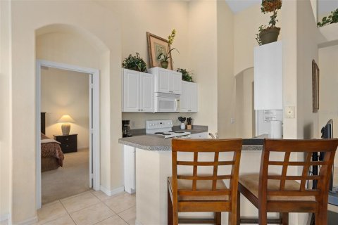 Townhouse in Davenport, Florida 3 bedrooms, 127.55 sq.m. № 1545887 - photo 10