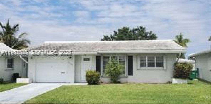 Villa ou maison à Tamarac, Floride 2 chambres, 103.86 m2 № 2080843