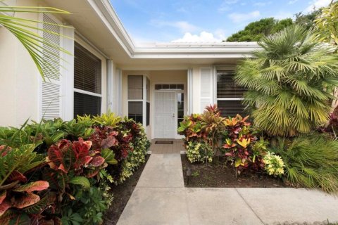 House in Palm Beach Gardens, Florida 3 bedrooms, 146.51 sq.m. № 2281326