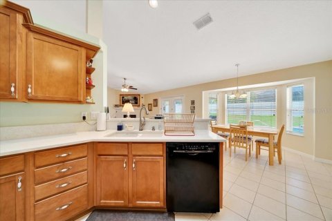 Casa en venta en Ocala, Florida, 3 dormitorios, 235.23 m2 № 1805469 - foto 13