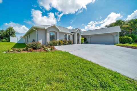 Casa en venta en Ocala, Florida, 3 dormitorios, 235.23 m2 № 1805469 - foto 3