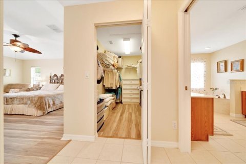 Casa en venta en Ocala, Florida, 3 dormitorios, 235.23 m2 № 1805469 - foto 25