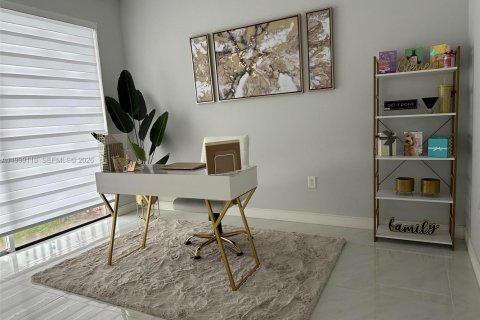 Снять в аренду таунхаус в Дейви, Флорида 4 спальни, 160.16м2, № 2061001 - фото 26