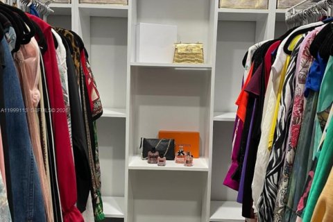 Снять в аренду таунхаус в Дейви, Флорида 4 спальни, 160.16м2, № 2061001 - фото 14