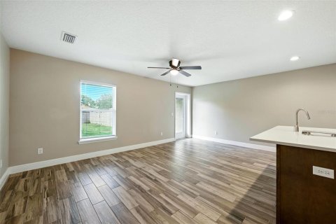Appartement à louer à Eustis, Floride: 3 chambres, 122.07 m2 № 1870262 - photo 24