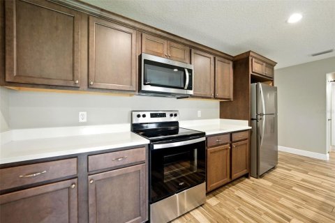 Appartement à louer à Eustis, Floride: 3 chambres, 122.07 m2 № 1870262 - photo 21