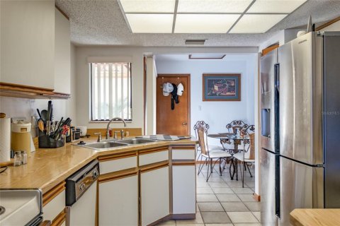 Condominio en venta en Palm Coast, Florida, 3 dormitorios, 171.87 m2 № 2130999 - foto 12