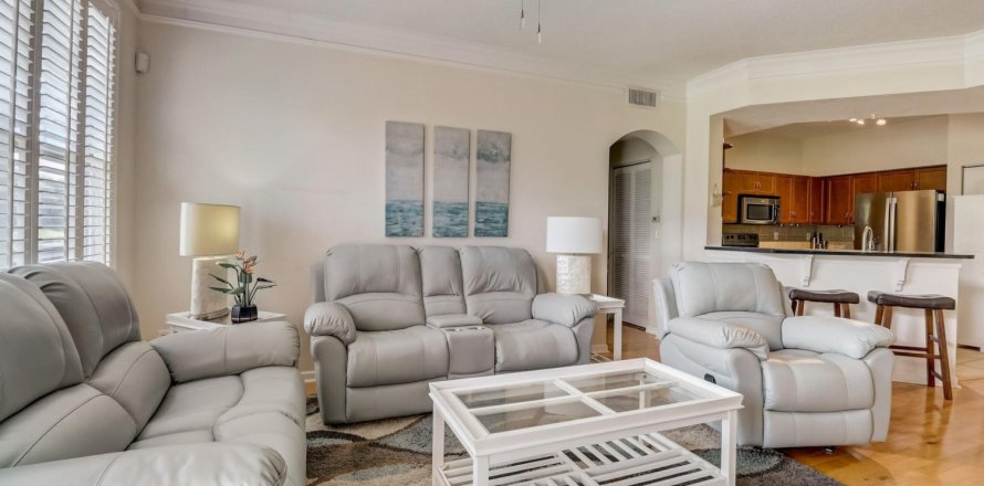 Condo in Jacksonville, Florida, 3 bedrooms  № 772351