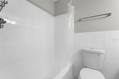 Купить кондоминиум в Сарасота, Флорида 6 комнат, 66.43м2, № 2092557 - фото 20