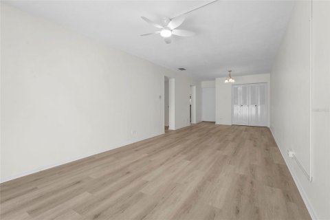 Купить кондоминиум в Сарасота, Флорида 6 комнат, 66.43м2, № 2092557 - фото 14