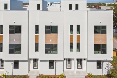 Adosado en venta en Saint Petersburg, Florida, 3 dormitorios, 192.96 m2 № 1517877 - foto 23