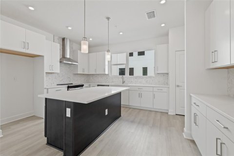 Adosado en venta en Saint Petersburg, Florida, 3 dormitorios, 192.96 m2 № 1517877 - foto 8