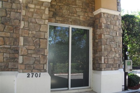 Villa ou maison à louer à Davie, Floride: 5 chambres, 403.1 m2 № 1860041 - photo 4