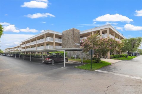 Condominio en venta en Saint Petersburg, Florida, 1 dormitorio, 86.4 m2 № 1301324 - foto 25