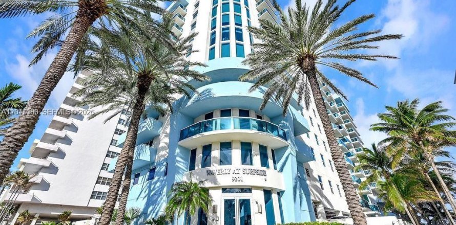 Condo in Surfside, Florida, 2 bedrooms  № 2168625