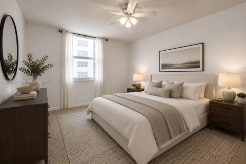 Condo in Surfside, Florida, 2 bedrooms  № 2168625 - photo 6
