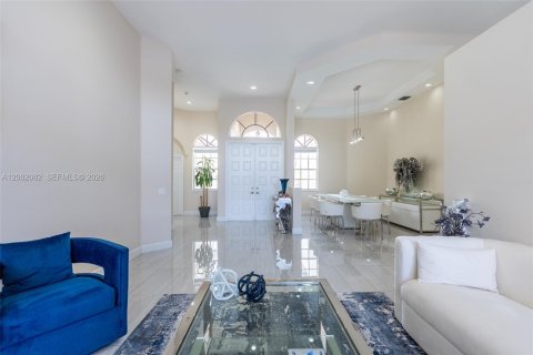 Villa ou maison à vendre à Weston, Floride: 5 chambres, 253.81 m2 № 2189487 - photo 7