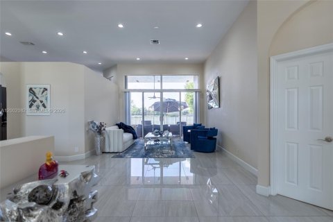 Villa ou maison à vendre à Weston, Floride: 5 chambres, 253.81 m2 № 2189487 - photo 13