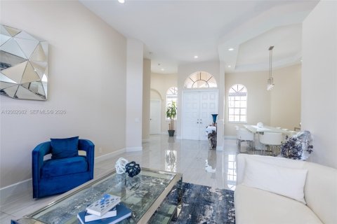 Villa ou maison à vendre à Weston, Floride: 5 chambres, 253.81 m2 № 2189487 - photo 8