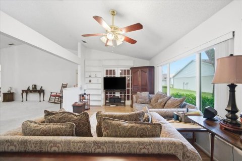 House in New Port Richey, Florida 2 bedrooms, 172.33 sq.m. № 2100871 - photo 23