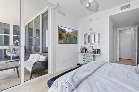 Condo in Sunny Isles Beach, Florida, 3 bedrooms  № 1576799 - photo 22